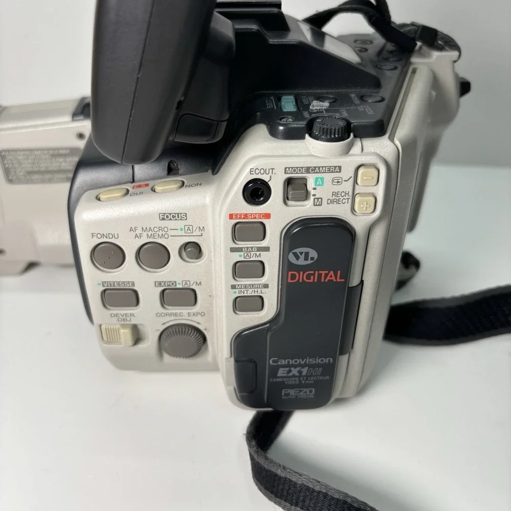 Canon Canovision EX1 Hi Hi 8 Camcorder Camera & Recorder With Accessories Bundle - Picture 9 of 16